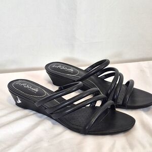 Life Stride Women's 8.5M  Sandals Strappy Yours Truly Black